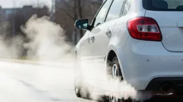 White Smoke From Exhaust But Car Runs Fine – Causes, Fixes & When To Worry