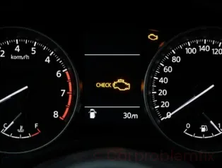 Check Engine Light On: Simple Guide to Common Causes, Safe Driving & Easy First Checks