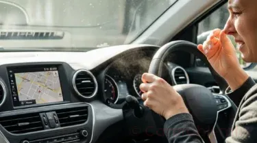 Beginner’s Guide to Car AC Smells: Musty Odors, Moldy Vents, and Simple Fixes You Can Try First