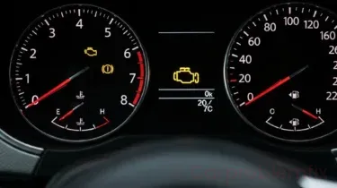 Beginner’s Guide to the Check Engine Light: What It Means, How to React, and Simple Checks You Can Do