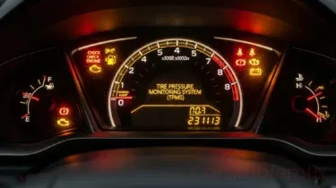 2017 Toyota Highlander: Warning Lights: Decode What Your Dash Is Saying