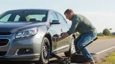 2021 GMC Acadia: Flat Tire: Safe DIY Fix in Your Driveway