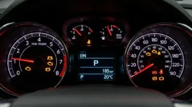 2021 Volkswagen Jetta: Warning Lights: Read the Dash Before Damage